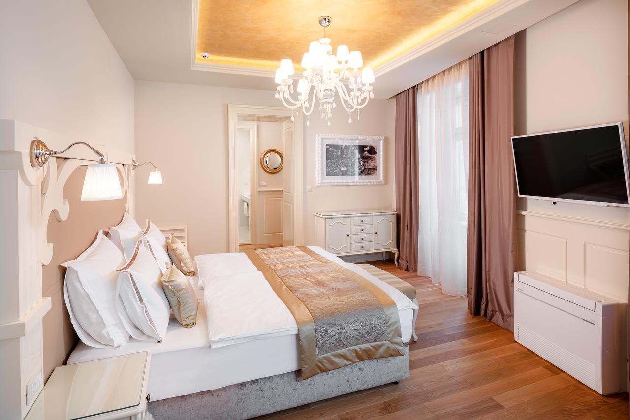 ספליט Piazza Heritage Hotel מראה חיצוני תמונה