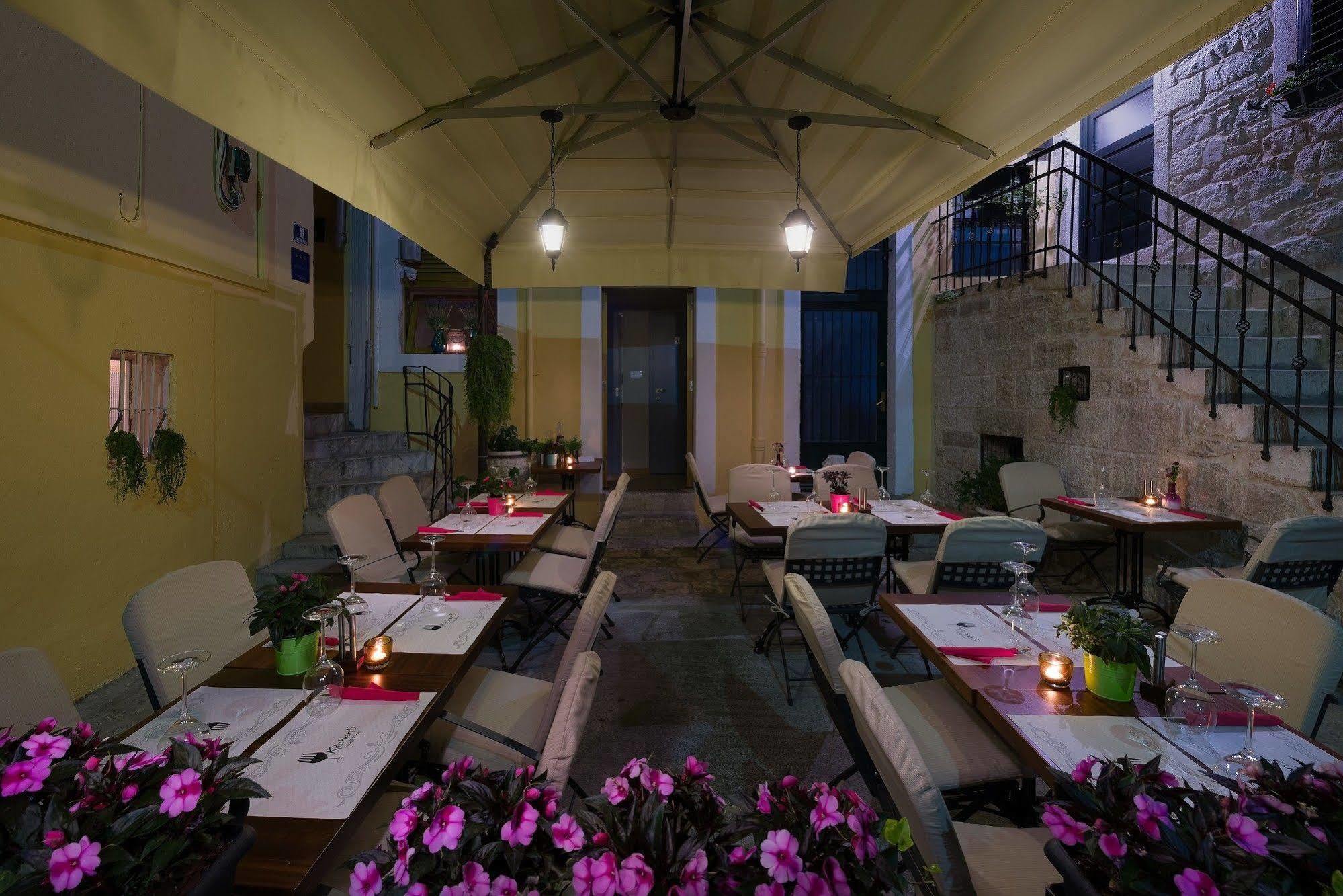 ספליט Piazza Heritage Hotel מראה חיצוני תמונה