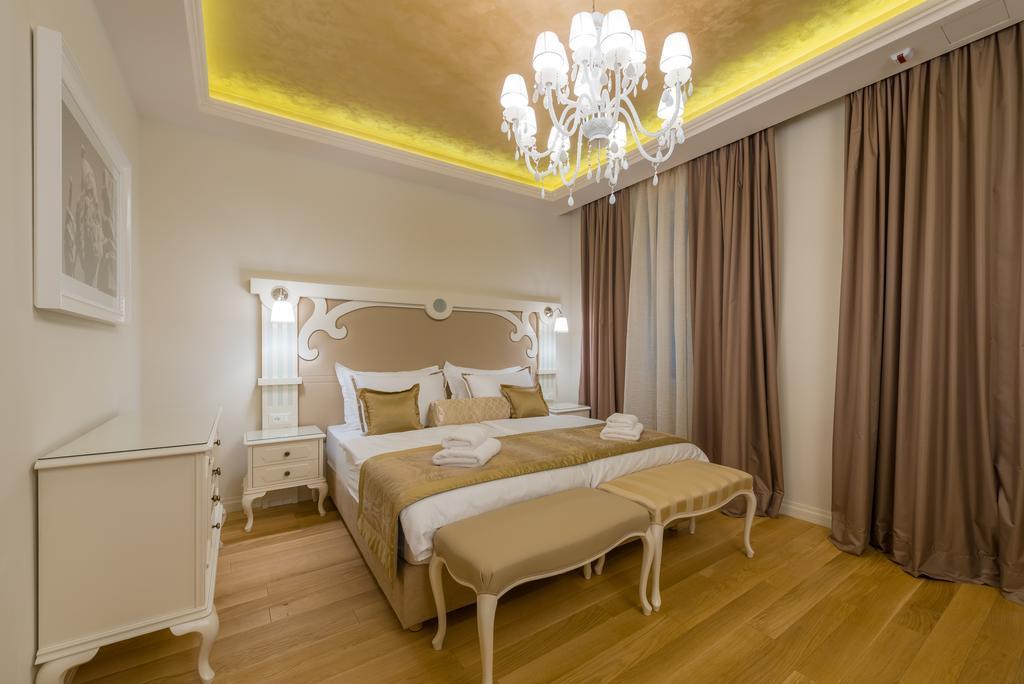 ספליט Piazza Heritage Hotel מראה חיצוני תמונה